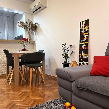 Mm Split Apartment - 5 Min By Car To The Beach & City Center - Free Public Parking Exterior foto