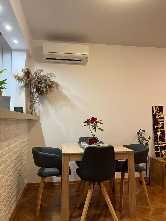 Mm Split Apartment - 5 Min By Car To The Beach & City Center - Free Public Parking Exterior foto