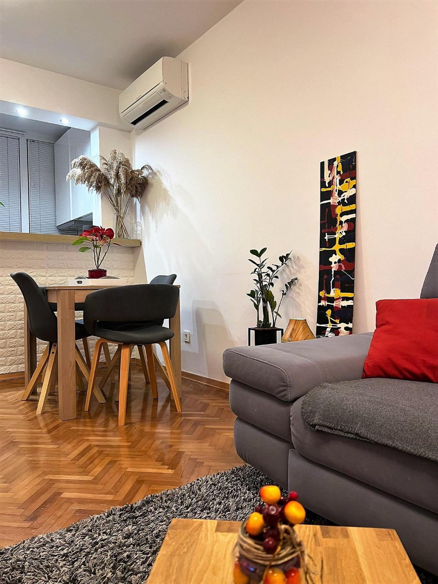 Mm Split Apartment - 5 Min By Car To The Beach & City Center - Free Public Parking Exterior foto