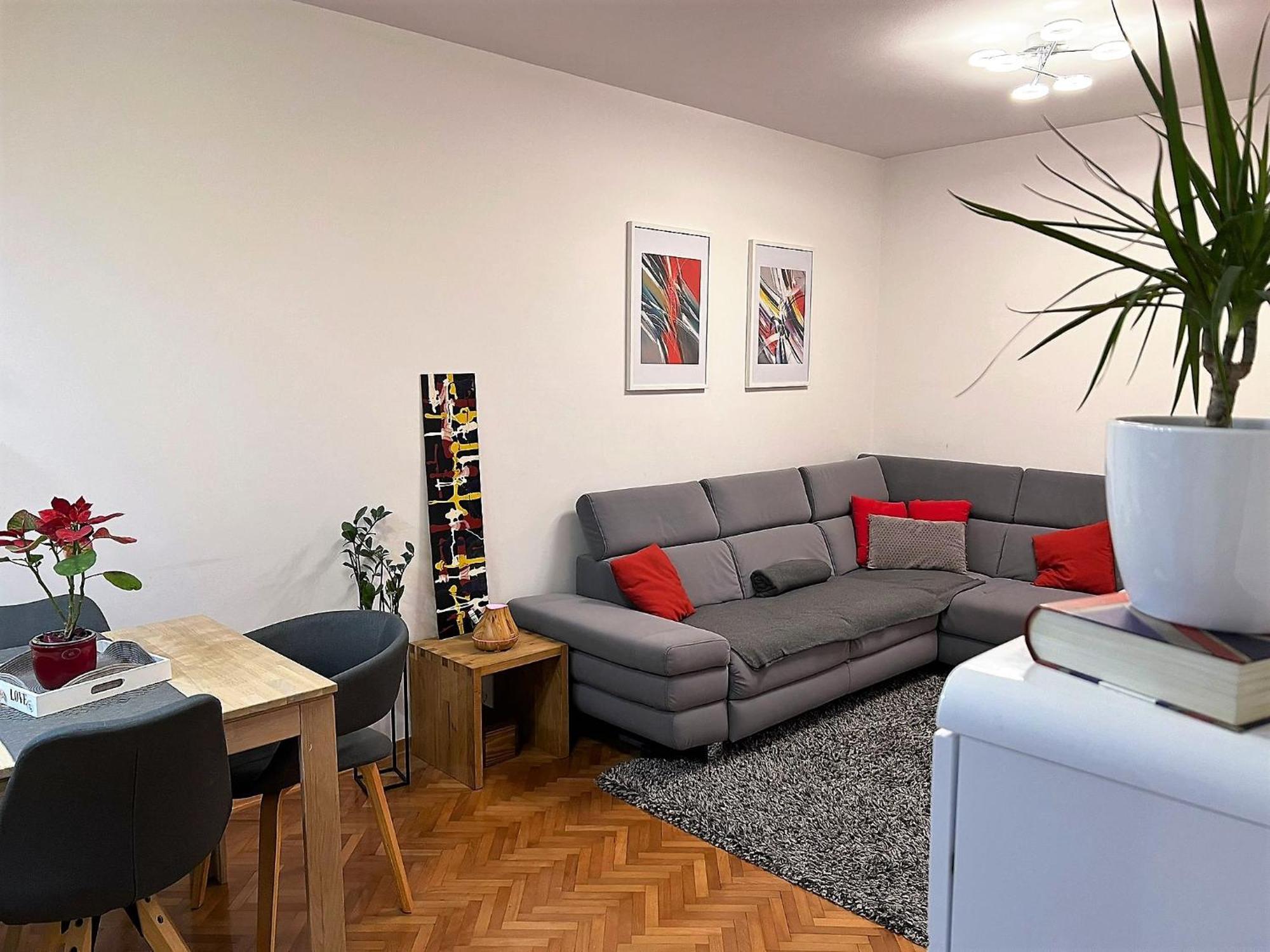 Mm Split Apartment - 5 Min By Car To The Beach & City Center - Free Public Parking Exterior foto